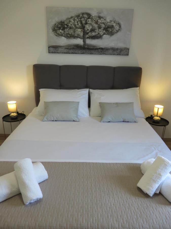 M&L Holliday Home บีโอกราดนาโมรู ภายนอก รูปภาพ